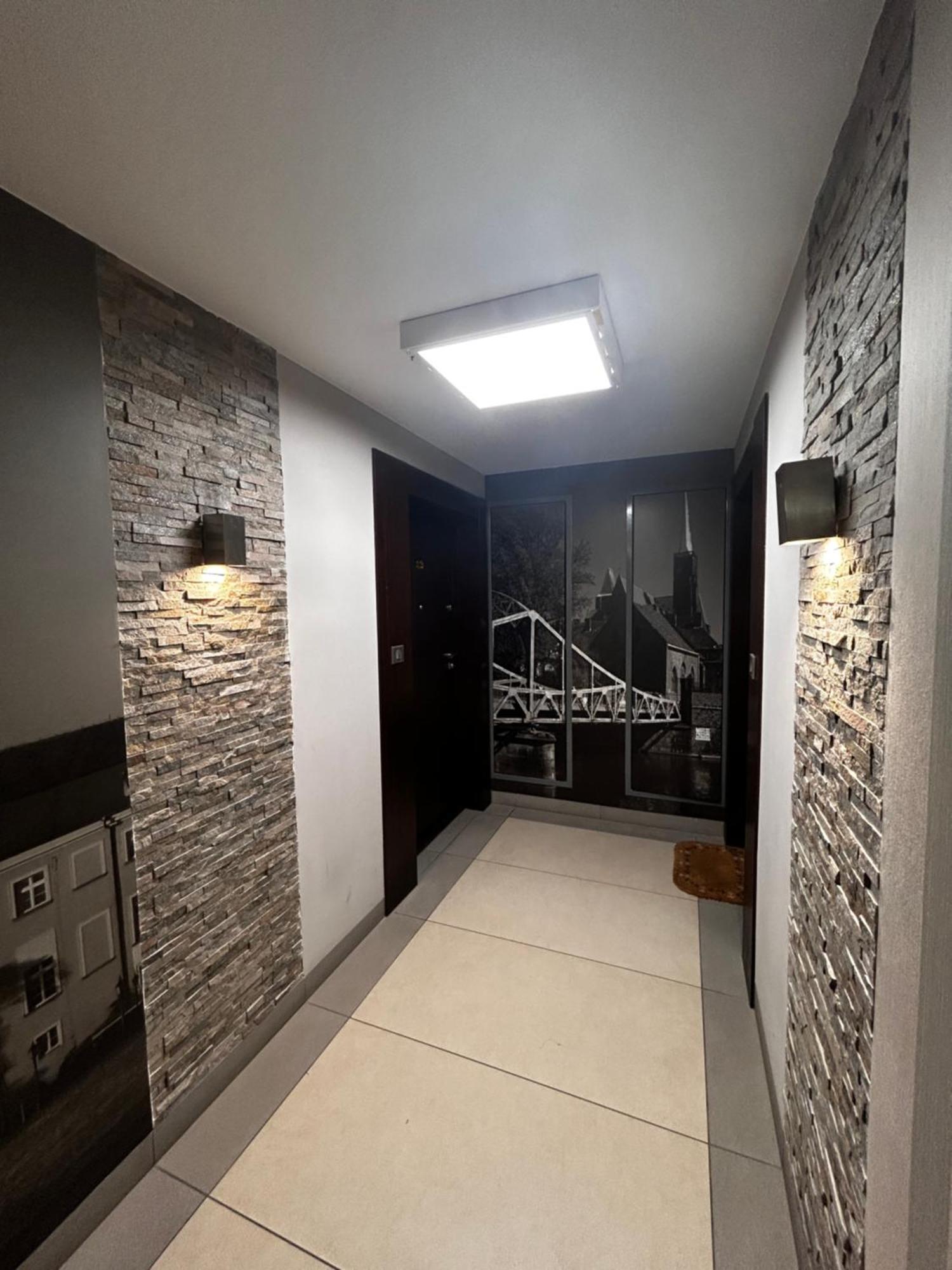 Apartament Podwale Odra Tower Rynek 15 Floor Breslavia Exterior foto